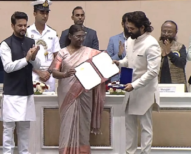 President Draupadi Murmu honored National Award winners